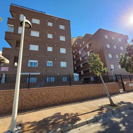 Schoene Ferienwohnung Ca. 350M Vom Strand Entfernt Oropesa del Mar Ngoại thất bức ảnh