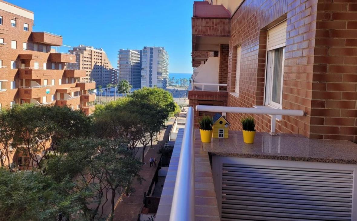 Schoene Ferienwohnung Ca. 350M Vom Strand Entfernt Oropesa del Mar Ngoại thất bức ảnh