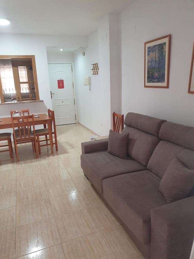 Schoene Ferienwohnung Ca. 350M Vom Strand Entfernt Oropesa del Mar Ngoại thất bức ảnh
