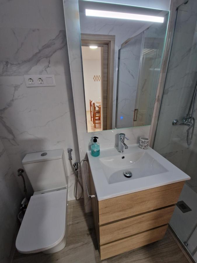 Schoene Ferienwohnung Ca. 350M Vom Strand Entfernt Oropesa del Mar Ngoại thất bức ảnh